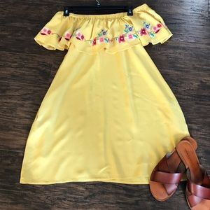 💛💛Off the shoulder dress💛💛